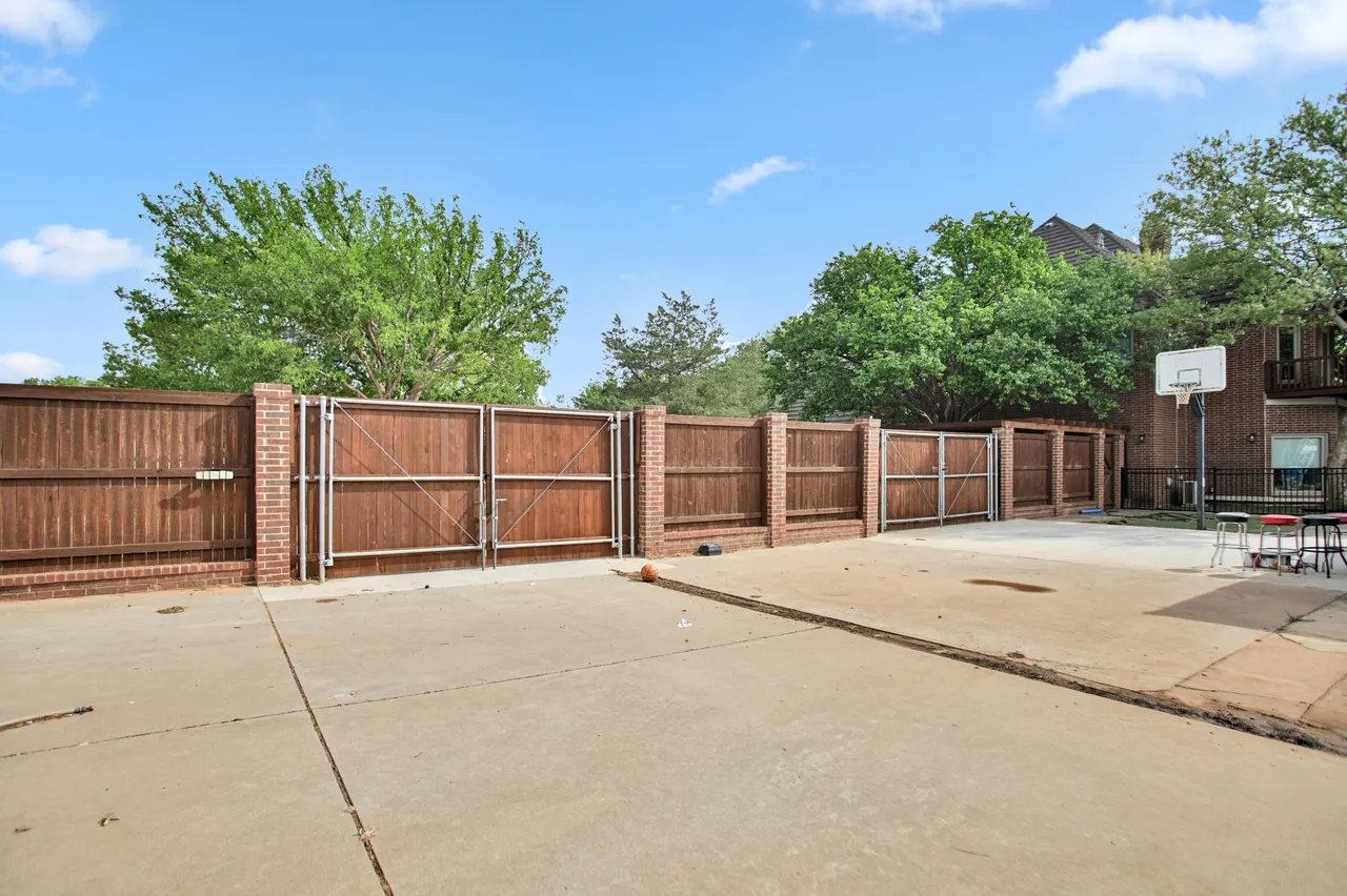 Photo 39 — 7201 87th Street, Lubbock, TX 79424