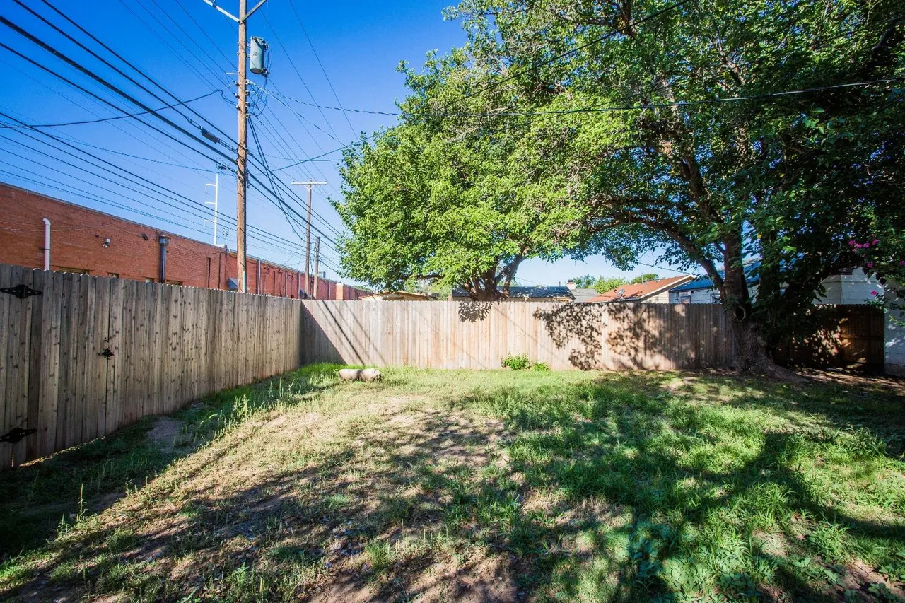 Photo 25 — 4109 33rd Street, Lubbock, TX 79410