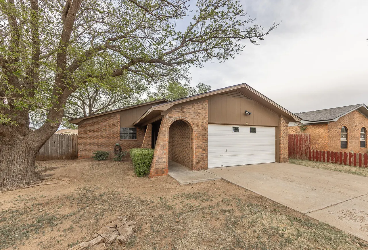 Photo 12 — 6305 35th Street, Lubbock, TX 79407