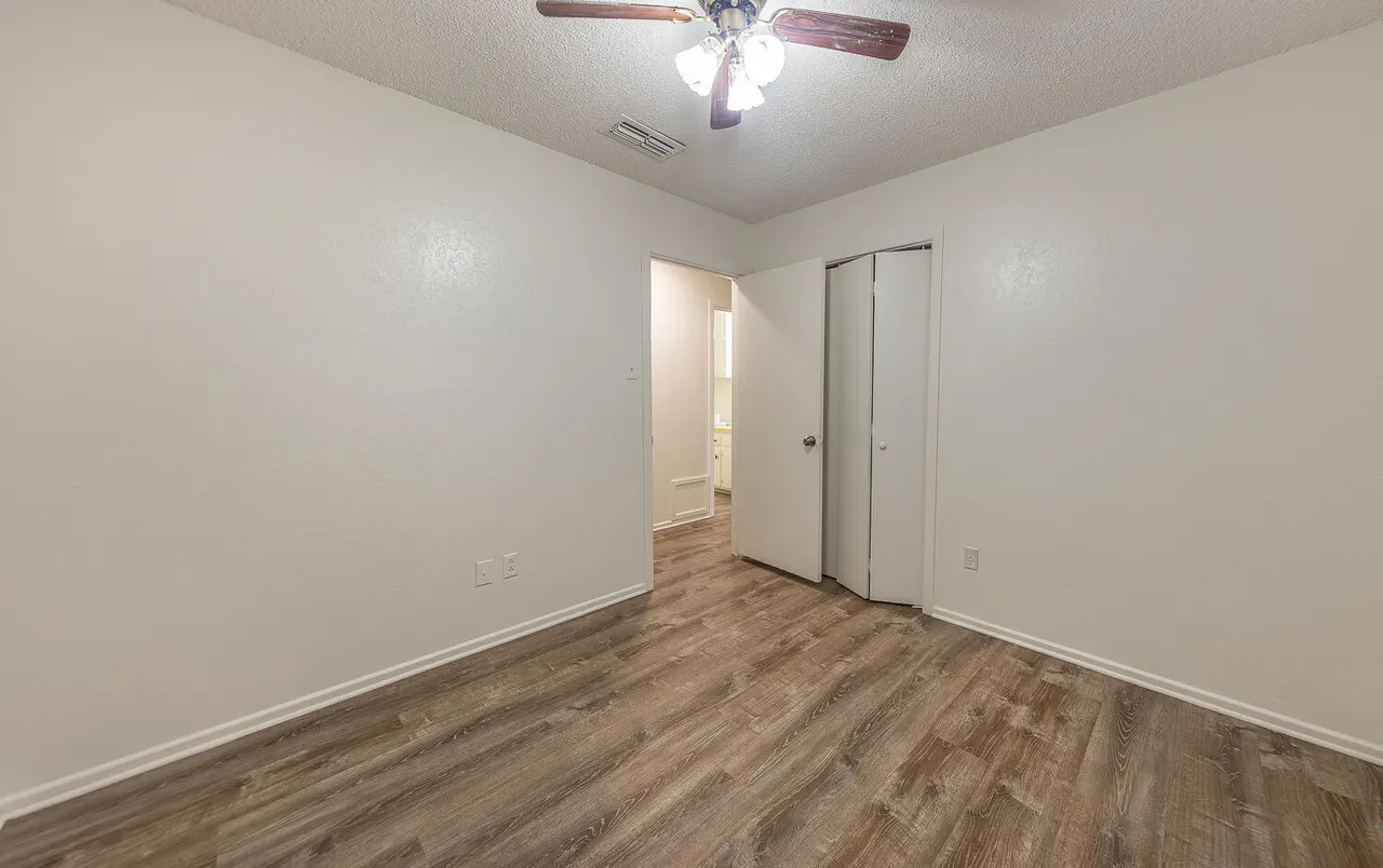 Photo 10 — 6305 35th Street, Lubbock, TX 79407