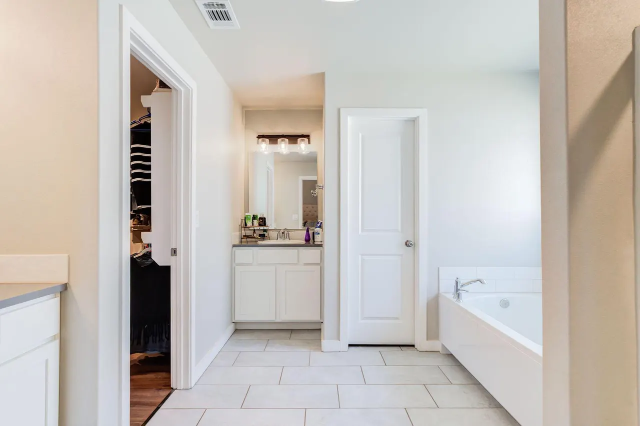 Photo 21 — 3209 Venita Avenue, Lubbock, TX 79407