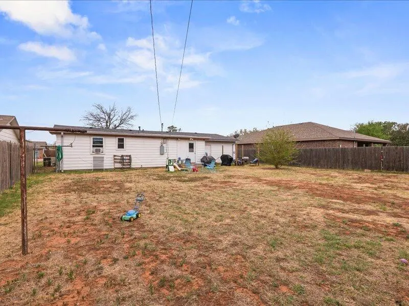Photo 29 — 5310 24th Street, Lubbock, TX 79407