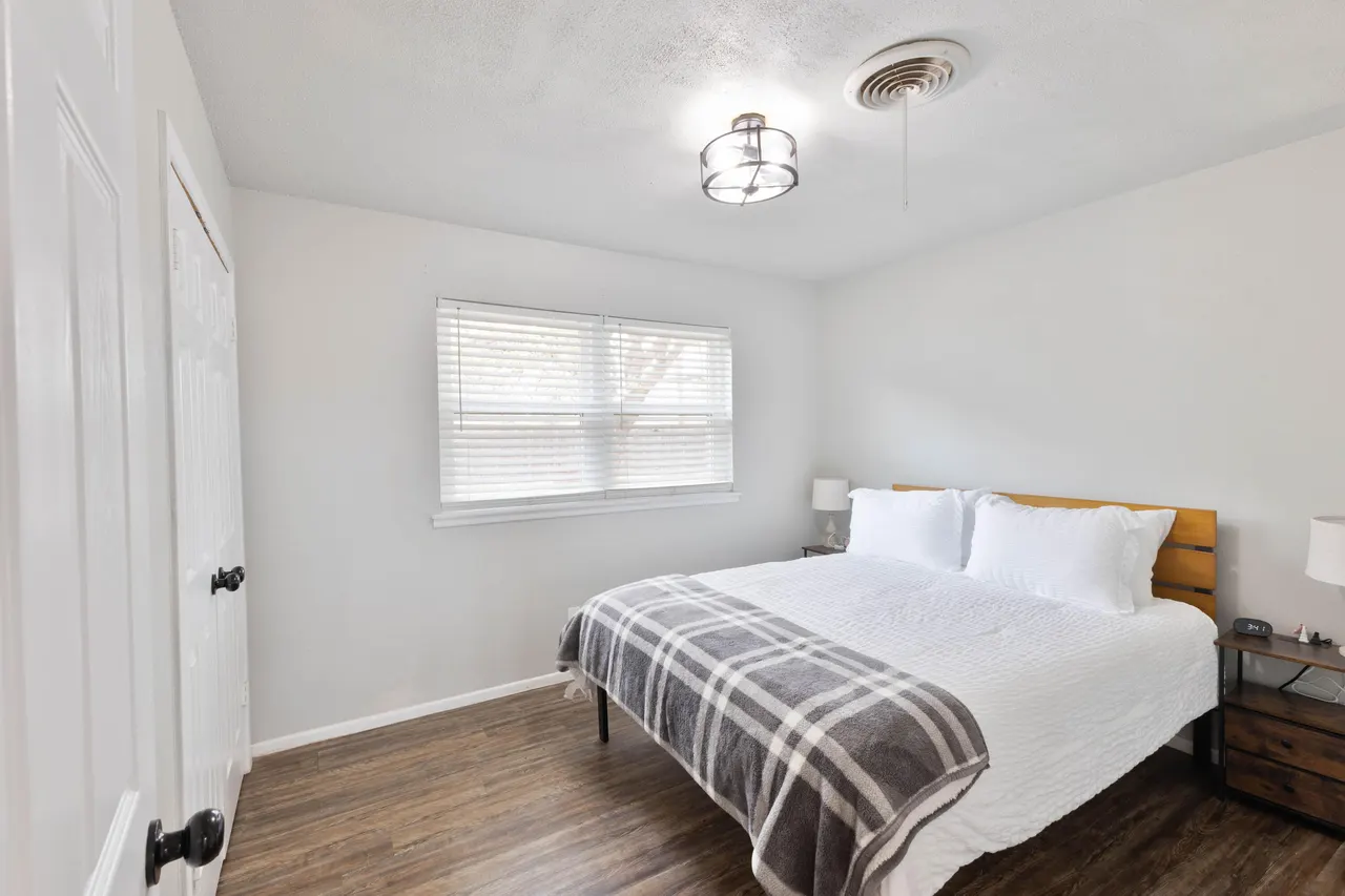 Photo 8 — 3420 Bangor Drive, Lubbock, TX 79407