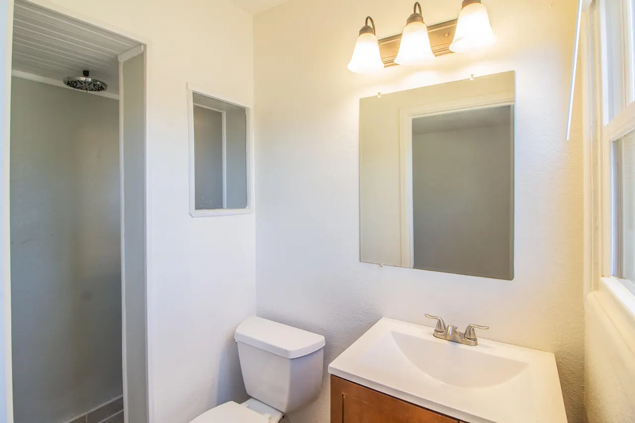 Photo 12 — 133 Elgin Avenue, Levelland, TX 79336