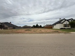 Sold home at 527 Avenue U