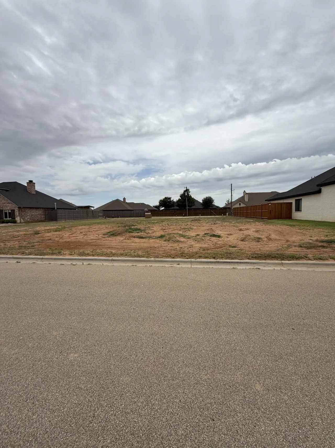 Photo 2 — 527 Avenue U, Shallowater, TX 79363