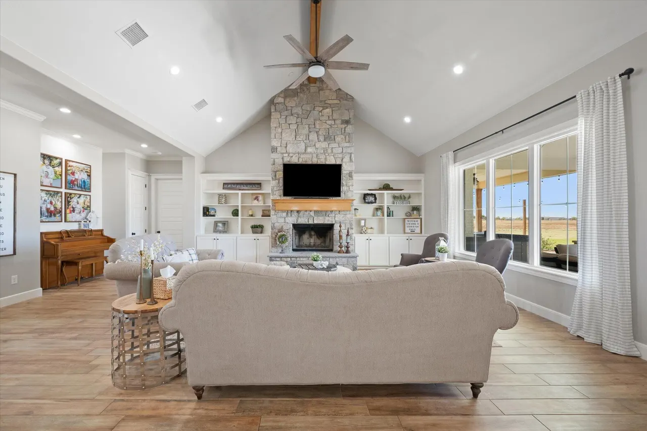 Photo 13 — 7707 N County Road 3240, Idalou, TX 79329