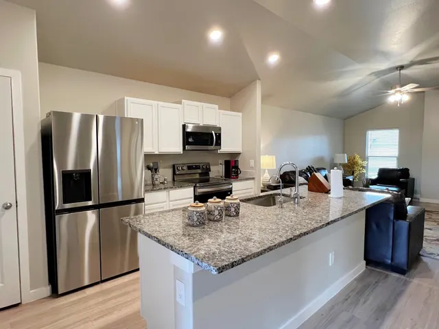 Photo 6 — 2006 135th Street, Lubbock, TX 79423