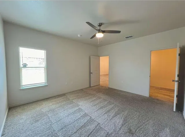 Photo 4 — 5534 Kemper Street, Lubbock, TX 79416