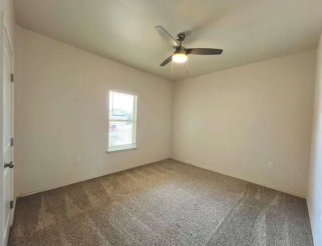 Photo 7 — 5534 Kemper Street, Lubbock, TX 79416