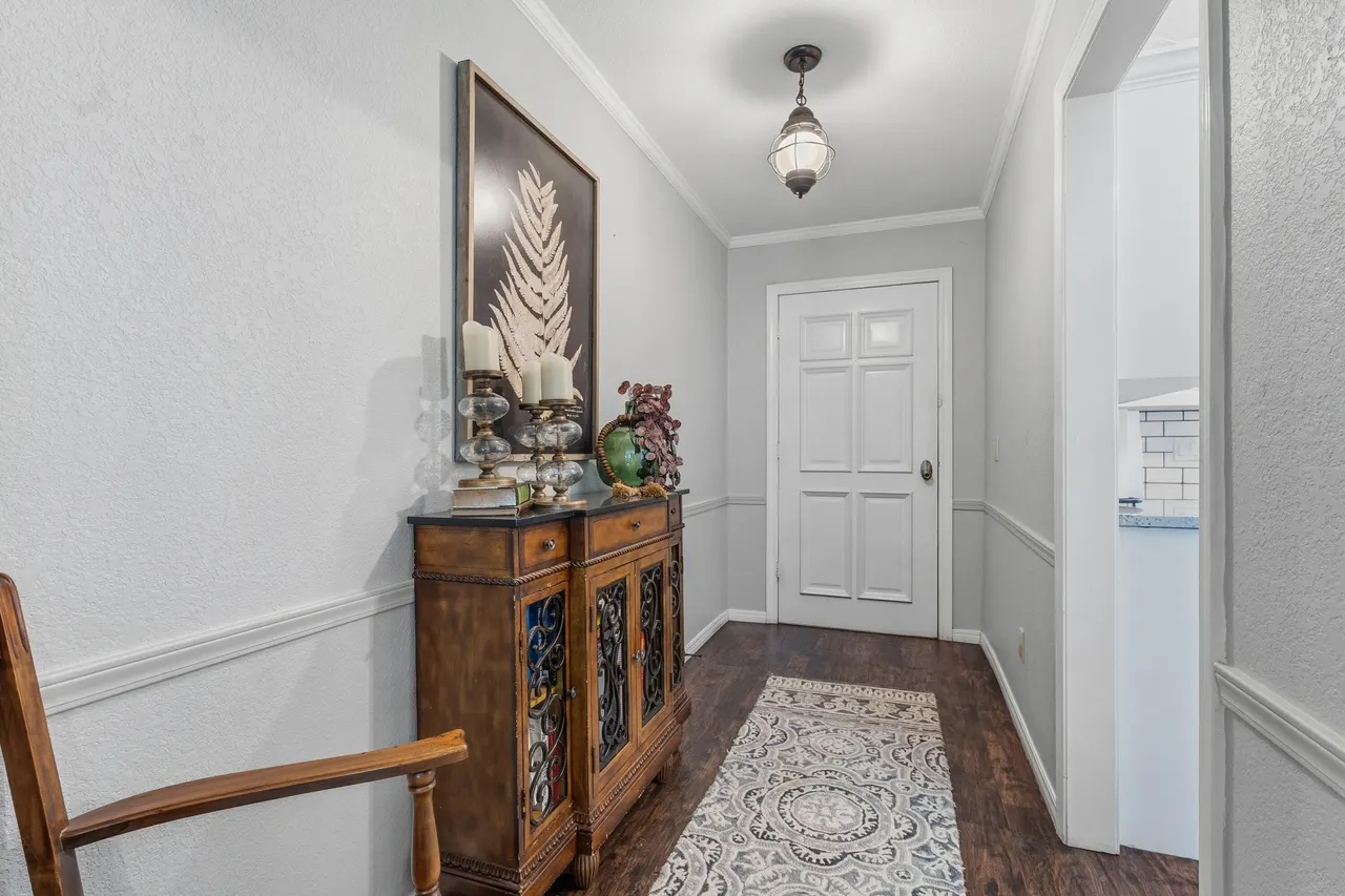 Photo 6 — 507 Mesa Drive, Plainview, TX 79072