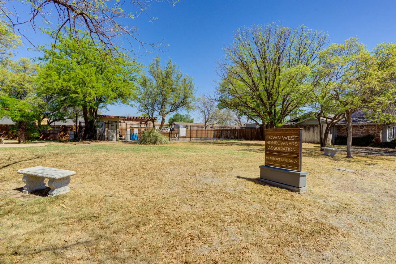 Photo 21 — 5760 38th Street, Lubbock, TX 79407