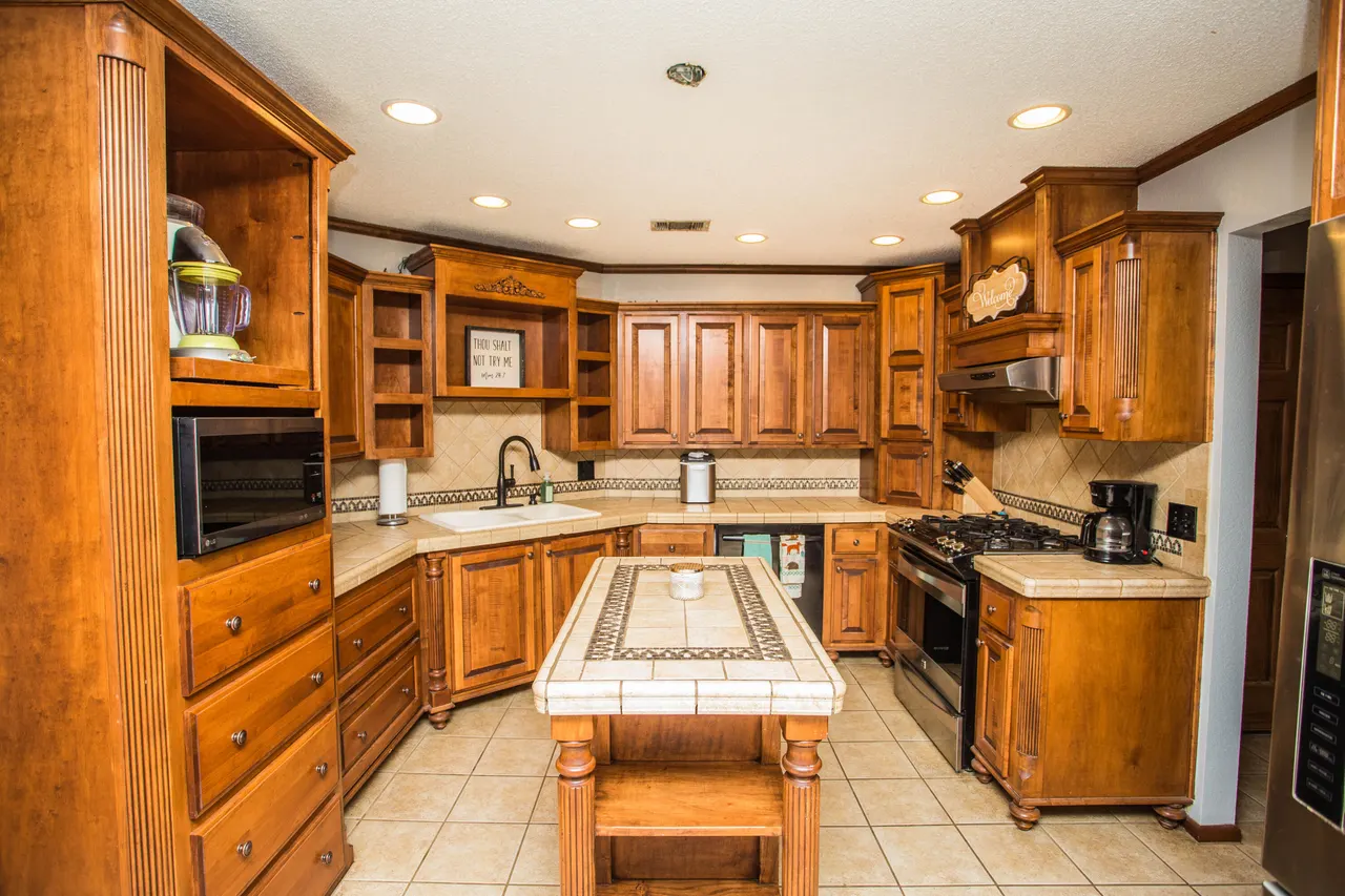 Photo 11 — 7802 Zoar Avenue, Lubbock, TX 79424