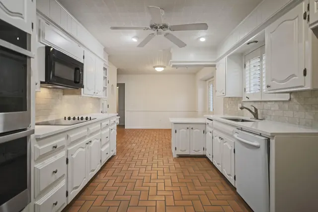 Photo 5 — 6805 Norfolk Avenue, Lubbock, TX 79413