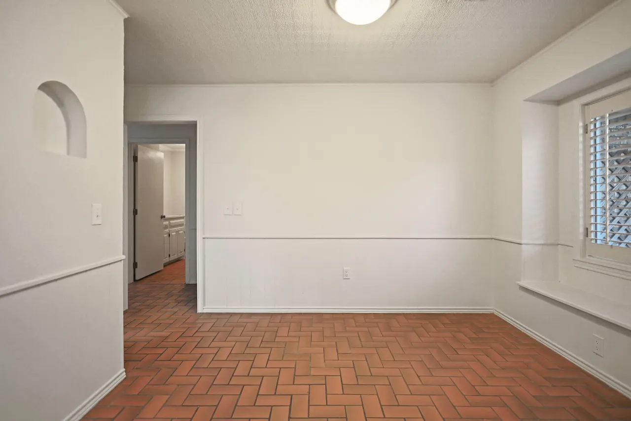 Photo 9 — 6805 Norfolk Avenue, Lubbock, TX 79413