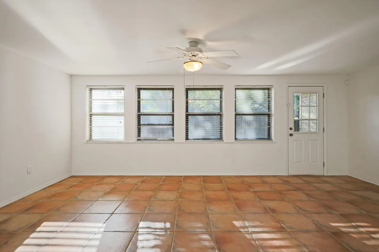 Photo 17 — 6805 Norfolk Avenue, Lubbock, TX 79413