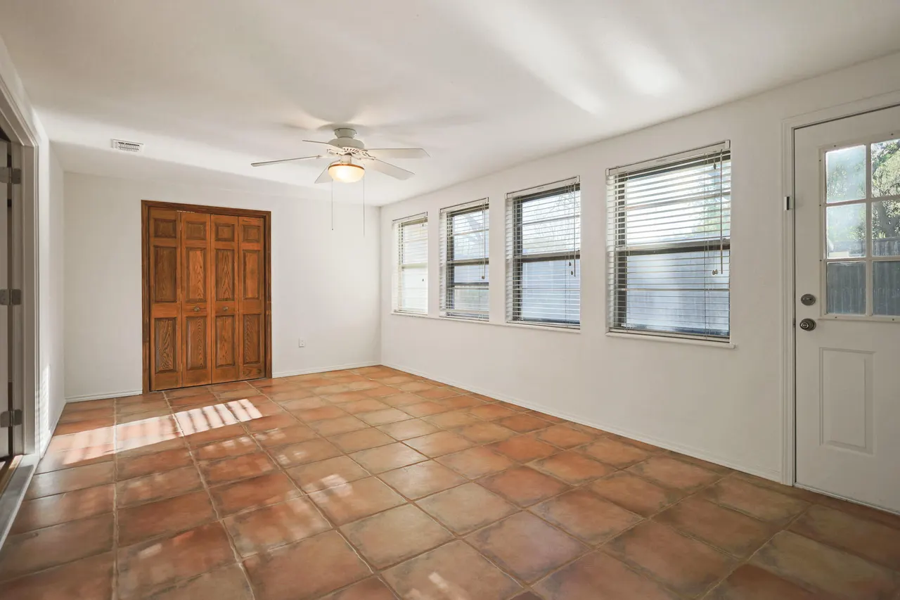 Photo 18 — 6805 Norfolk Avenue, Lubbock, TX 79413