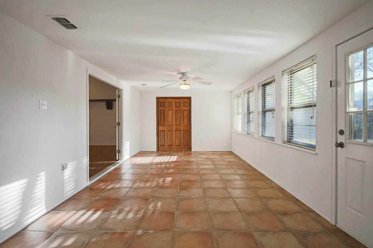Photo 19 — 6805 Norfolk Avenue, Lubbock, TX 79413