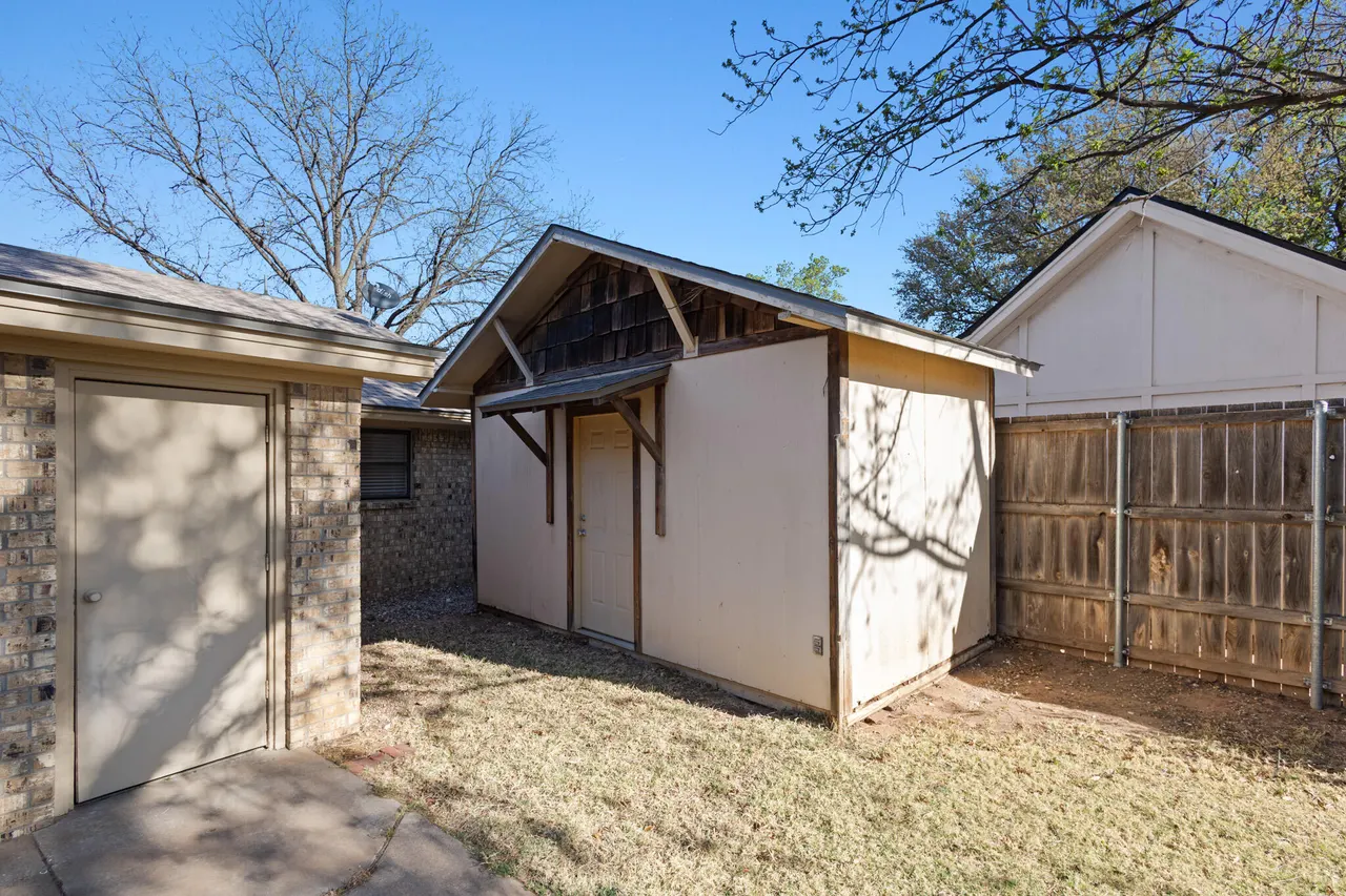 Photo 37 — 6805 Norfolk Avenue, Lubbock, TX 79413