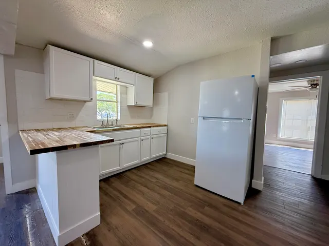 Photo 6 — 5001 36th Street, Lubbock, TX 79414
