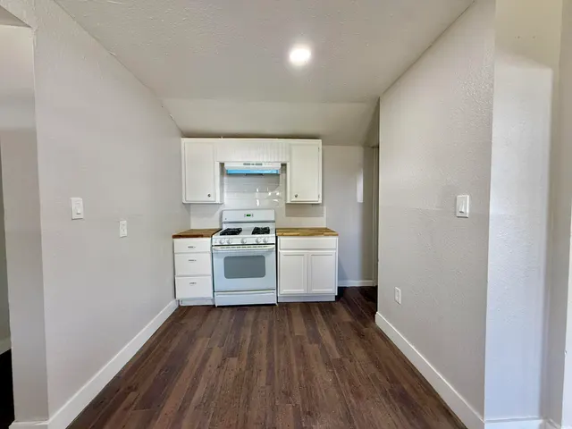 Photo 8 — 5001 36th Street, Lubbock, TX 79414