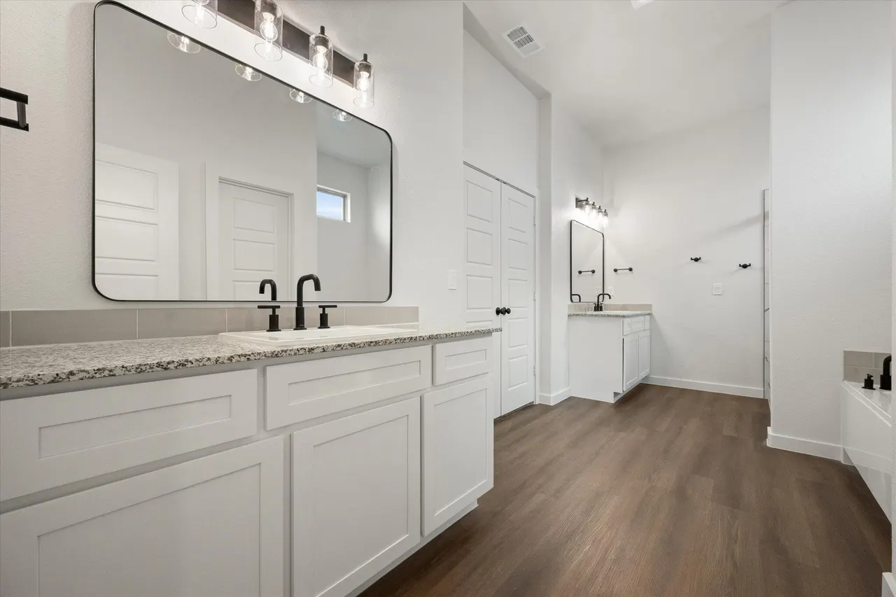 Photo 18 — 12001 Ironton Avenue, Lubbock, TX 79424