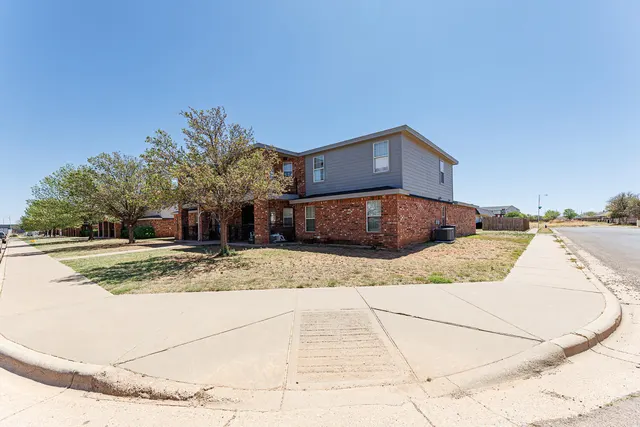Photo 6 — 5845 7th Street, Lubbock, TX 79416