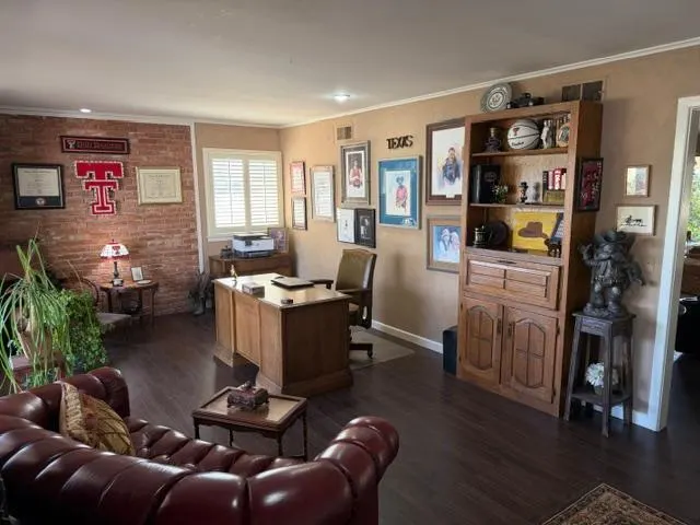 Photo 7 — 1015 Walnut Street, Idalou, TX 79329