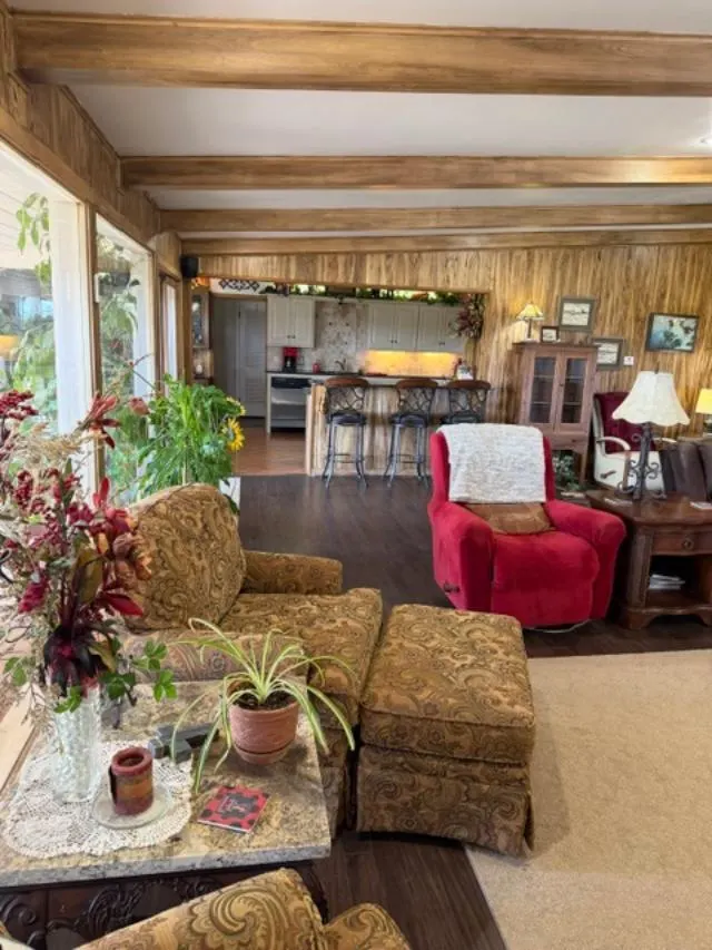 Photo 14 — 1015 Walnut Street, Idalou, TX 79329