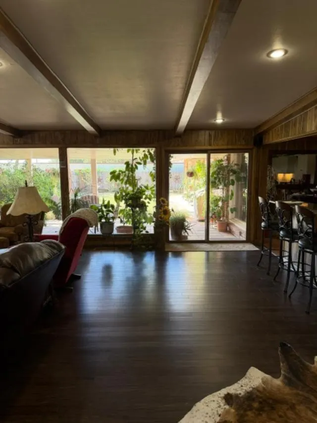 Photo 9 — 1015 Walnut Street, Idalou, TX 79329