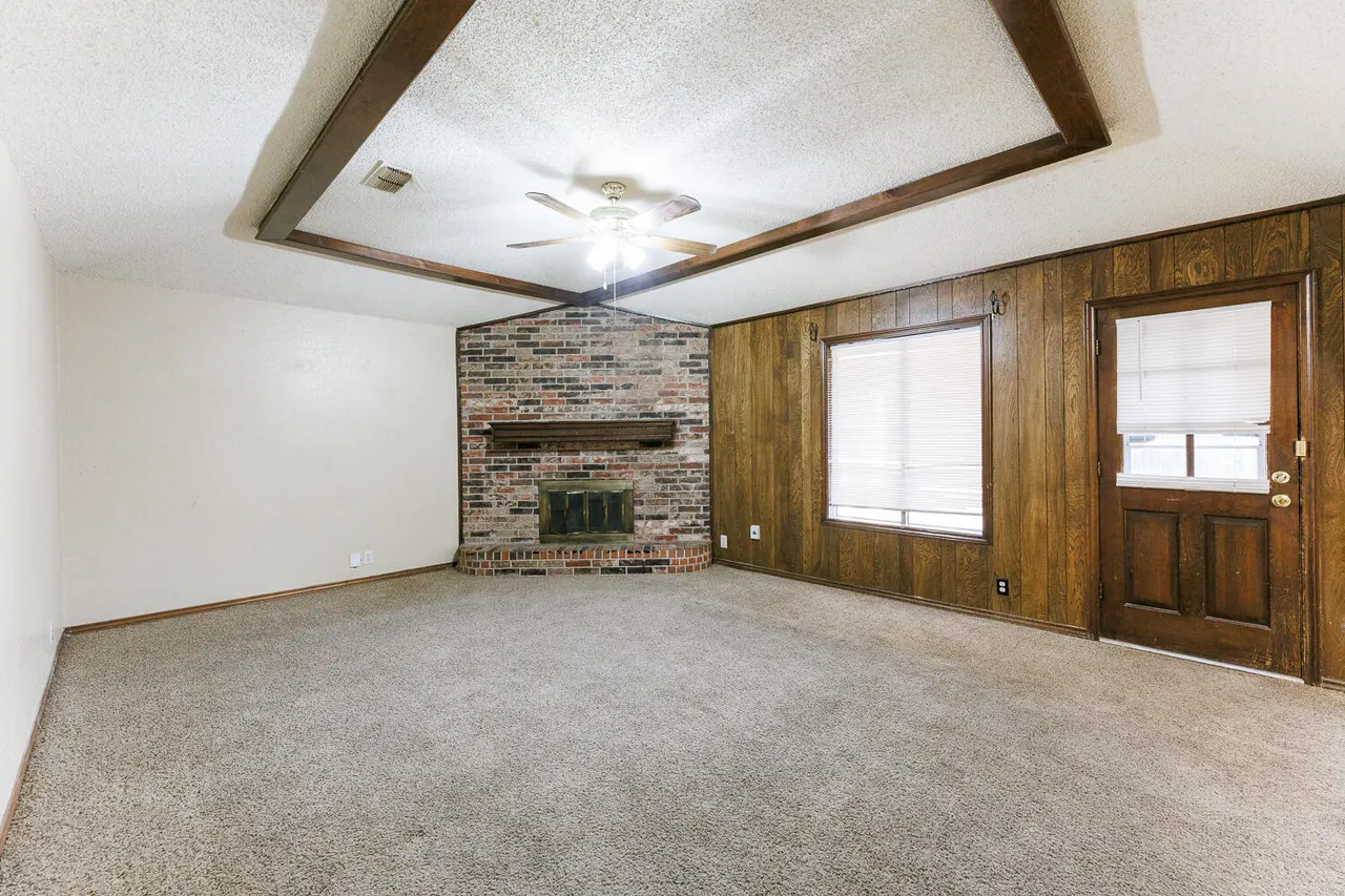 Photo 5 — 4708 60th Street, Lubbock, TX 79414