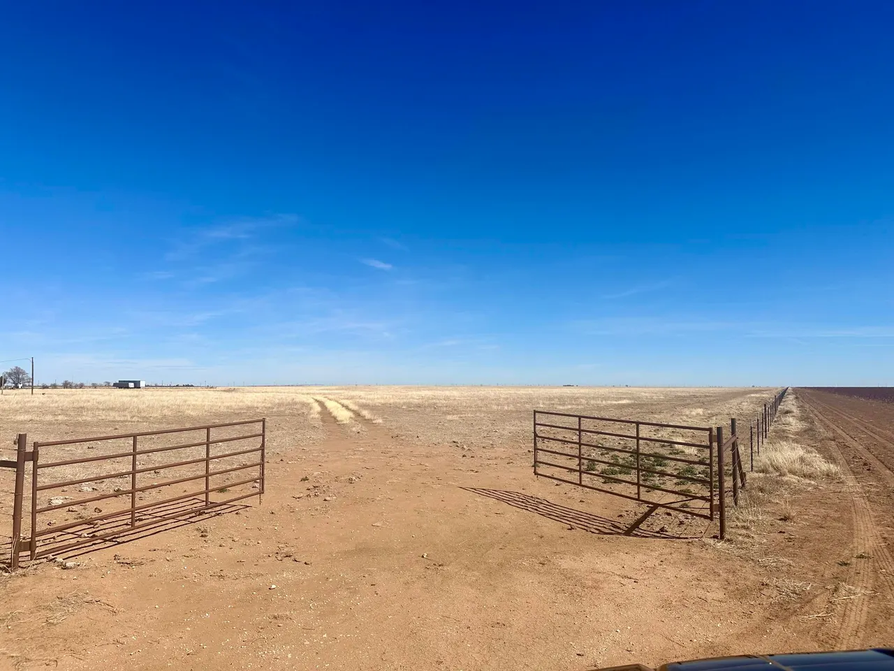 Photo 9 — Co Rd 327 1, Anton, TX 79313