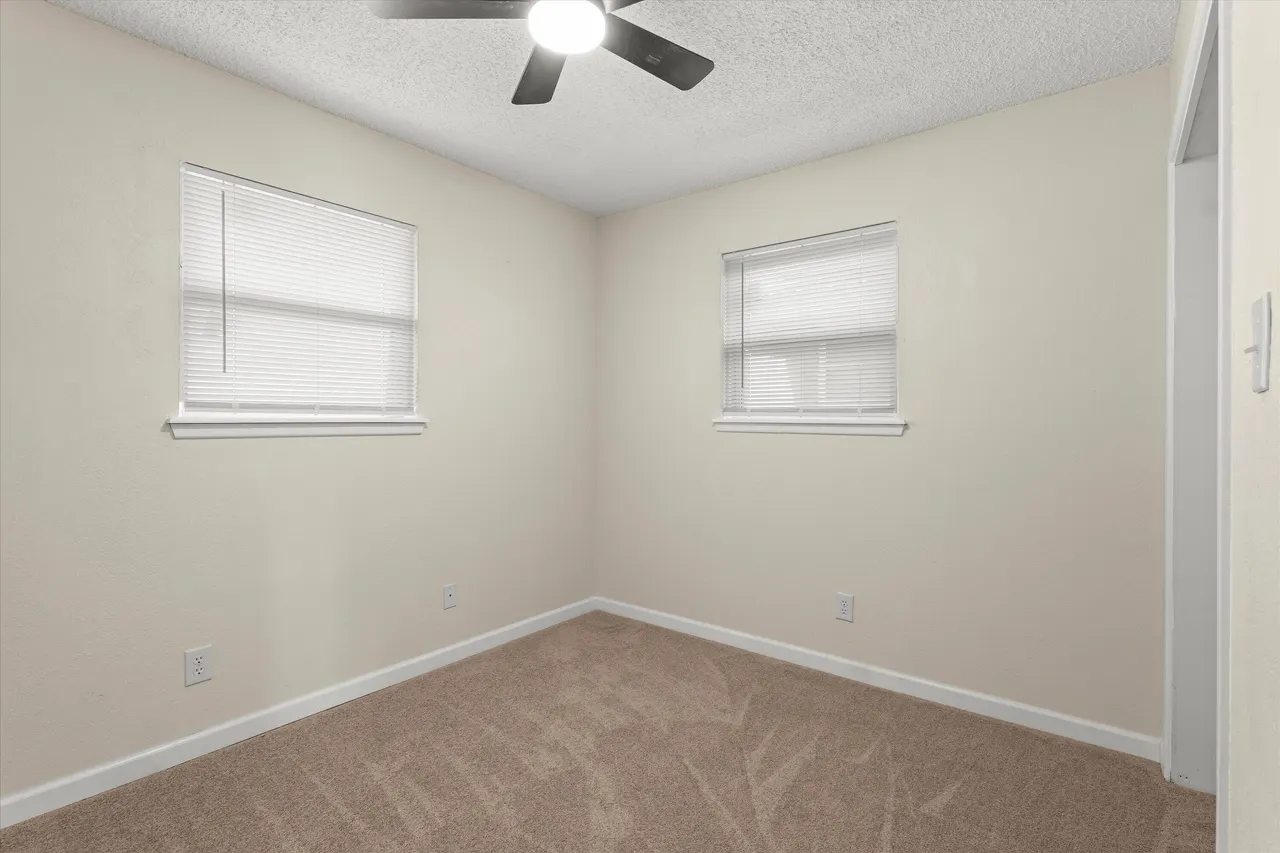 Photo 13 — 102 Eagle Avenue, Levelland, TX 79336