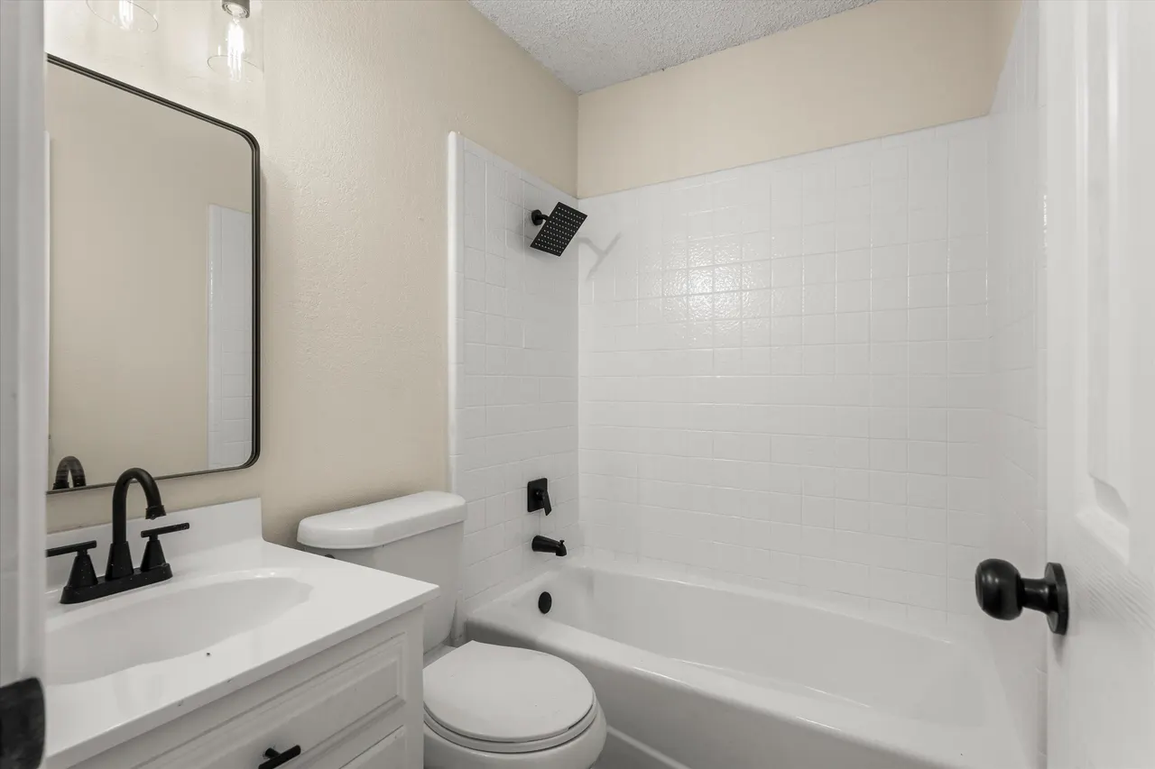 Photo 15 — 102 Eagle Avenue, Levelland, TX 79336