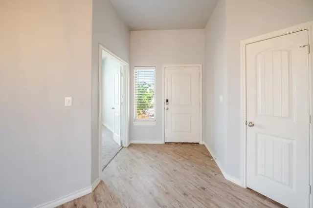 Photo 4 — 5232 Kemper Street, Lubbock, TX 79416