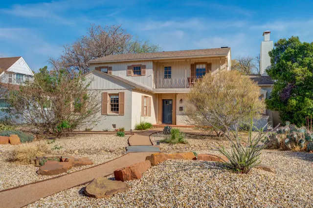Photo 2 — 3022 21st Street, Lubbock, TX 79410