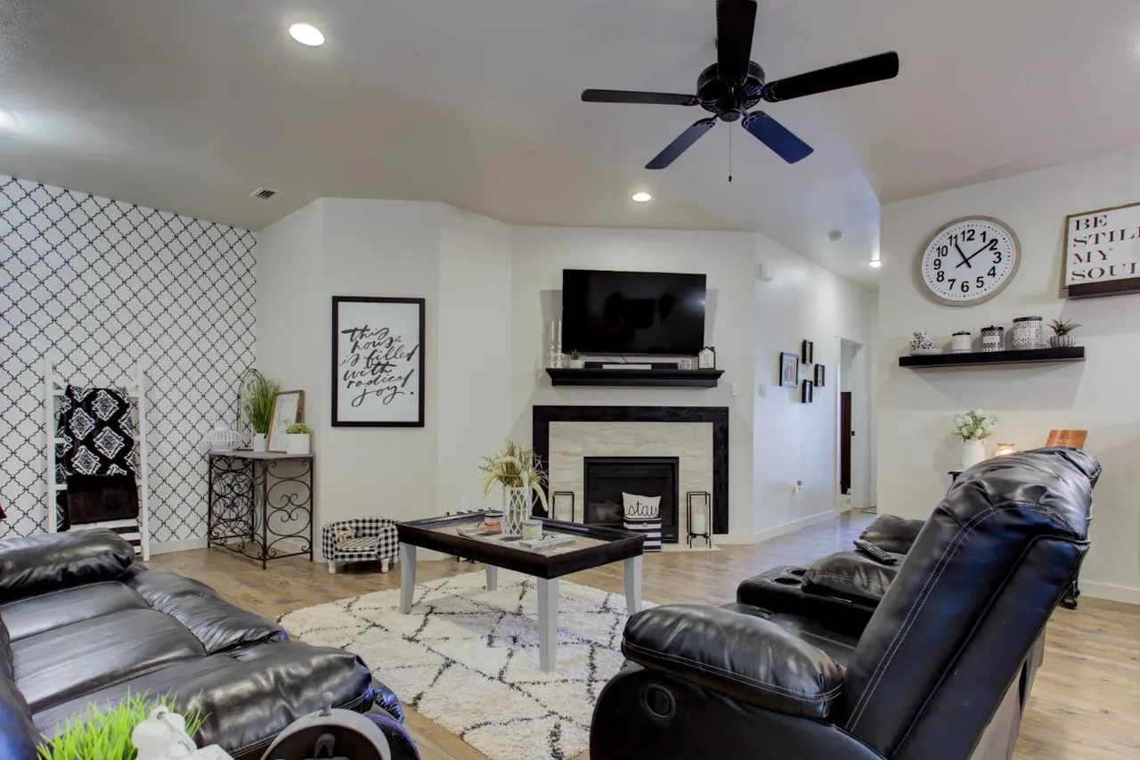 Photo 12 — 2721 137th Street, Lubbock, TX 79423