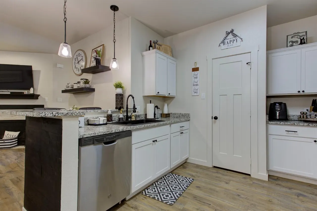 Photo 16 — 2721 137th Street, Lubbock, TX 79423