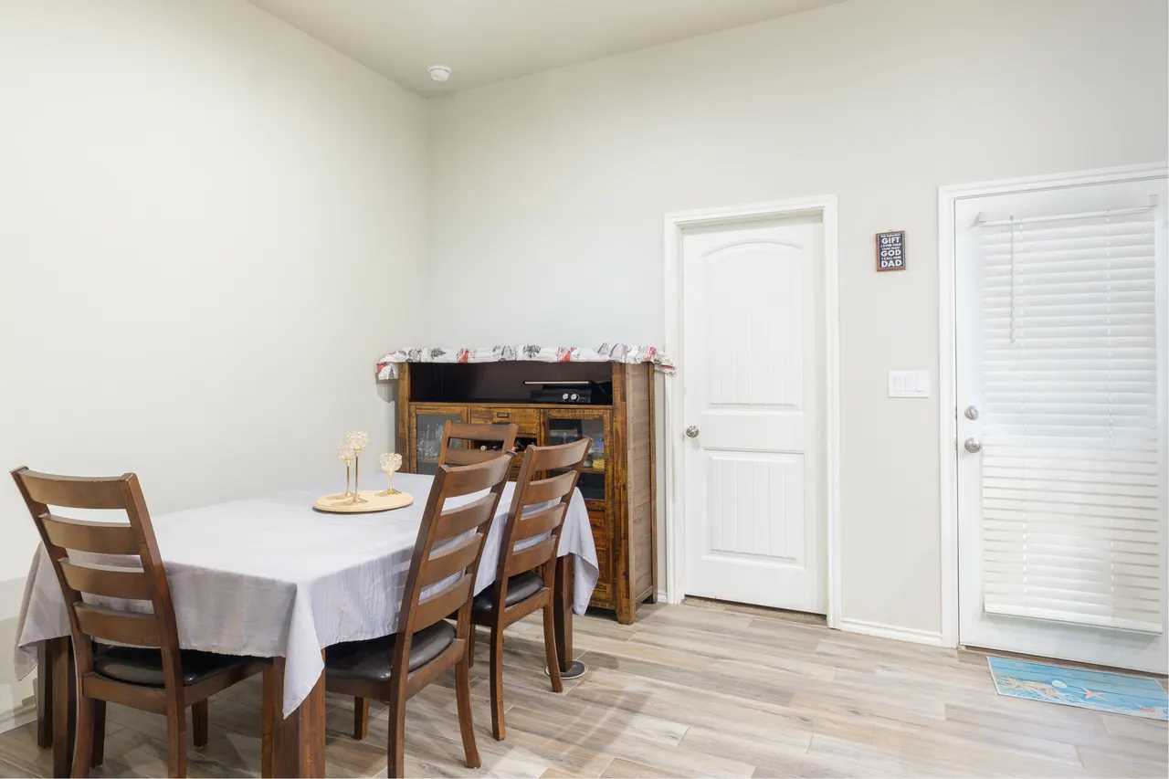 Photo 8 — 6821 39th Street, Lubbock, TX 79407