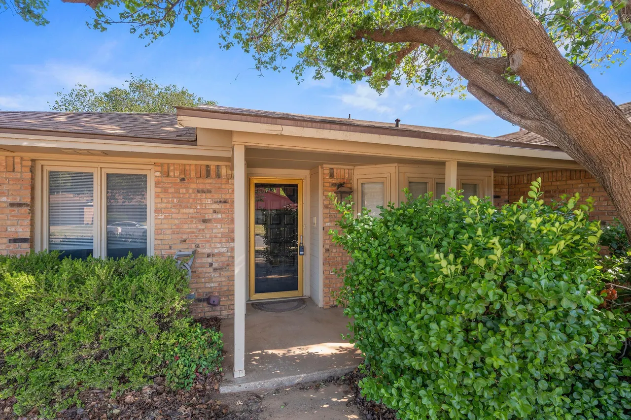 Photo 4 — 4806 62nd Street, Lubbock, TX 79414