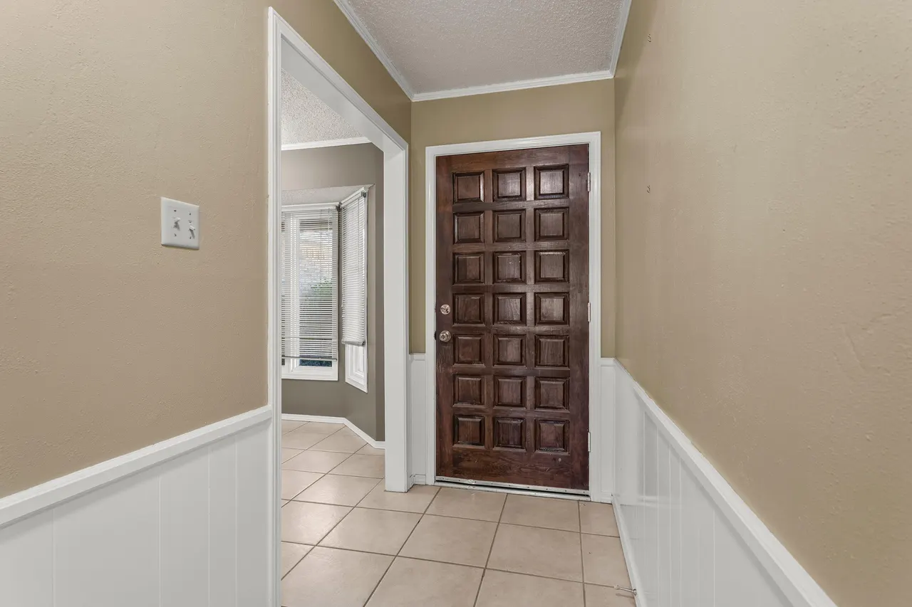 Photo 5 — 4806 62nd Street, Lubbock, TX 79414
