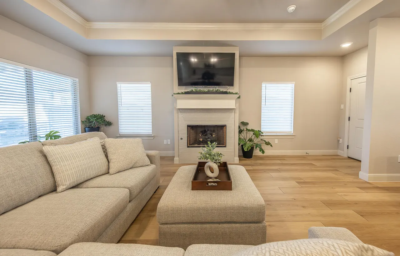 Photo 2 — 6913 15th Street, Lubbock, TX 79416