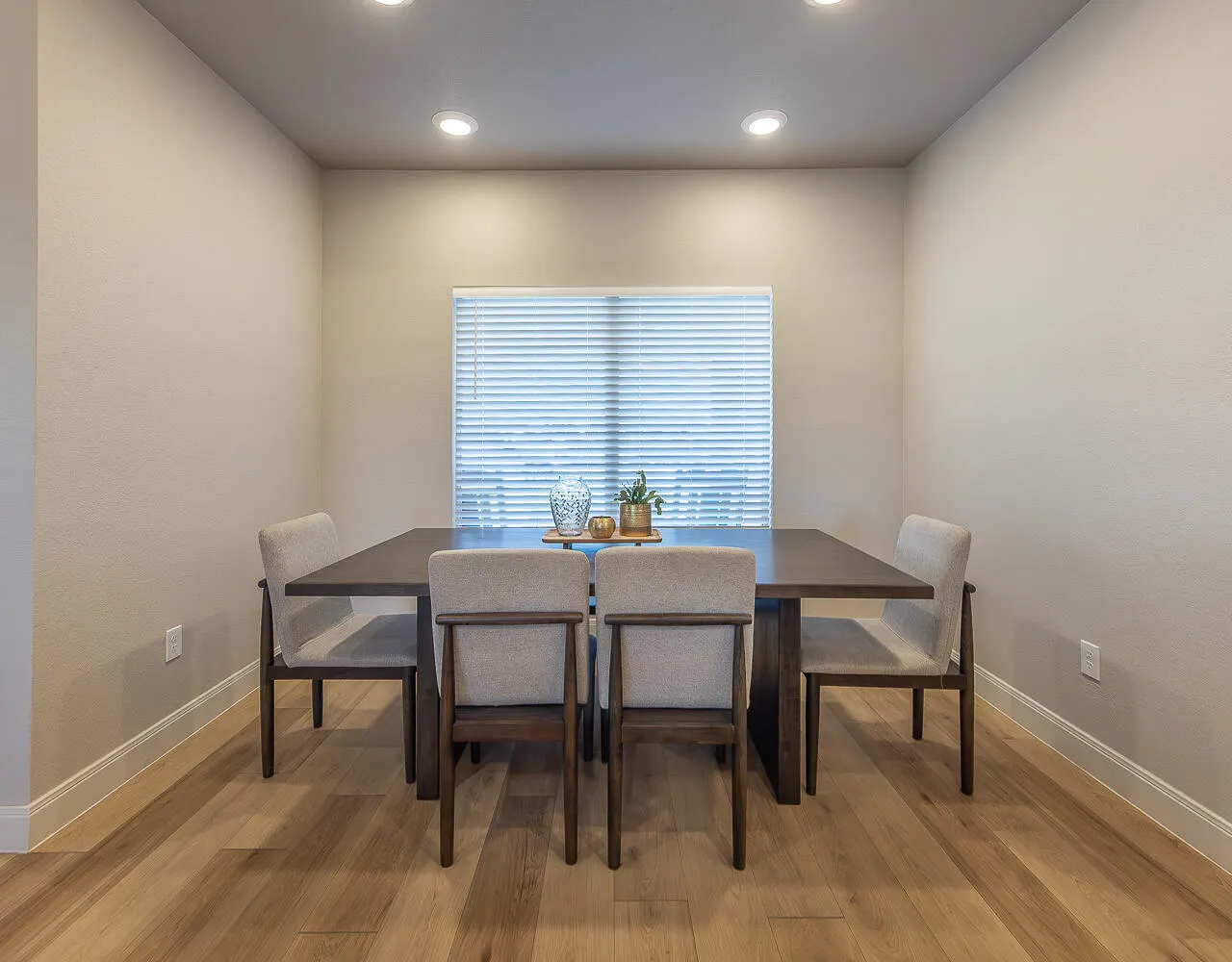 Photo 7 — 6913 15th Street, Lubbock, TX 79416