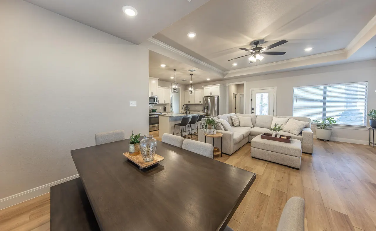 Photo 8 — 6913 15th Street, Lubbock, TX 79416