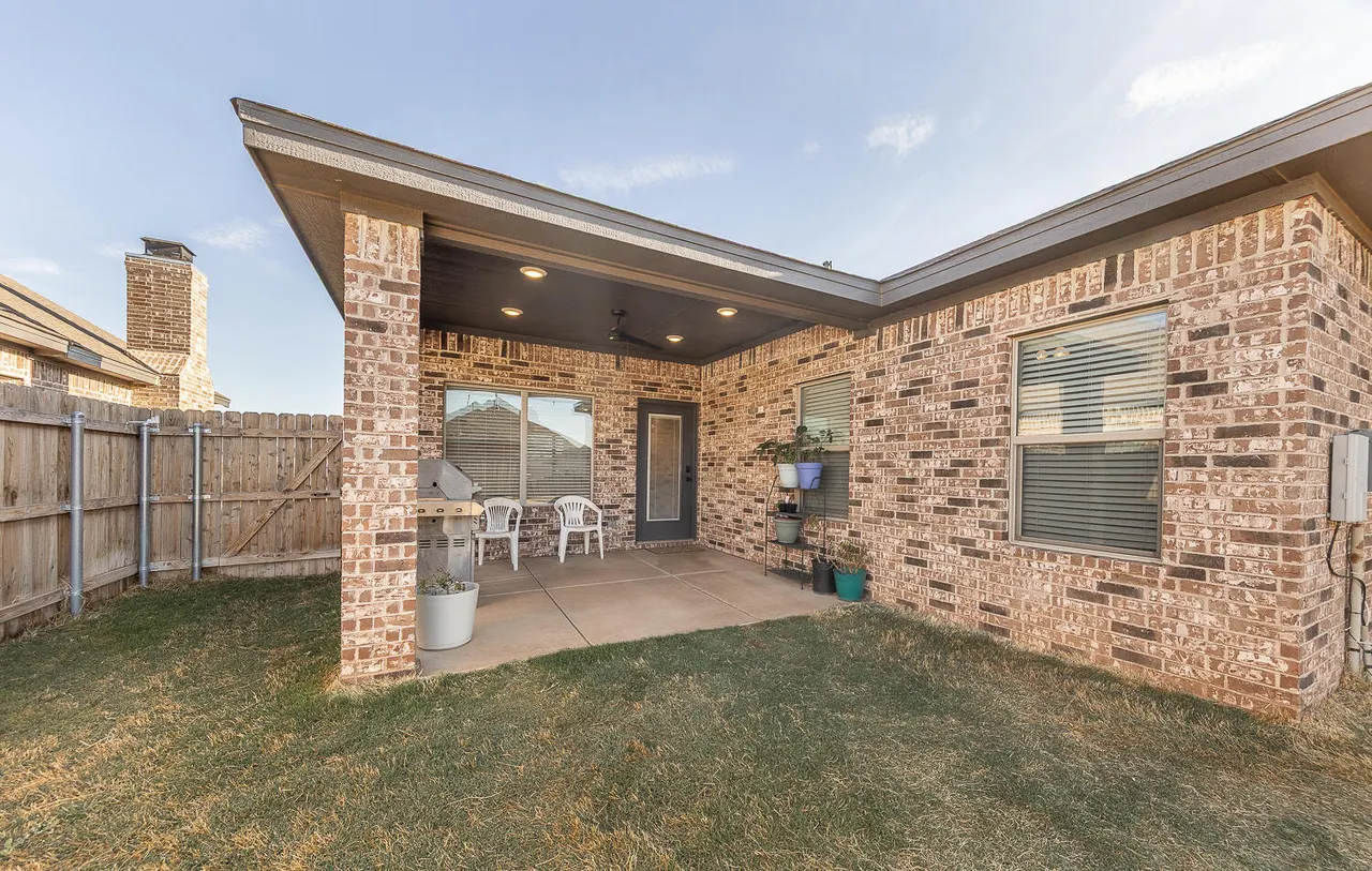 Photo 23 — 6913 15th Street, Lubbock, TX 79416