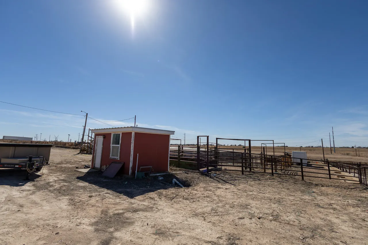 Photo 22 — 9501 N Avenue P, Lubbock, TX 79403