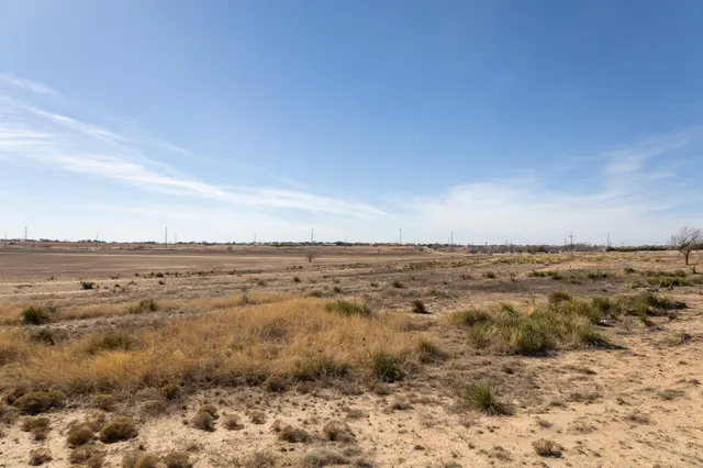 Photo 8 — 9501 N Avenue P, Lubbock, TX 79403