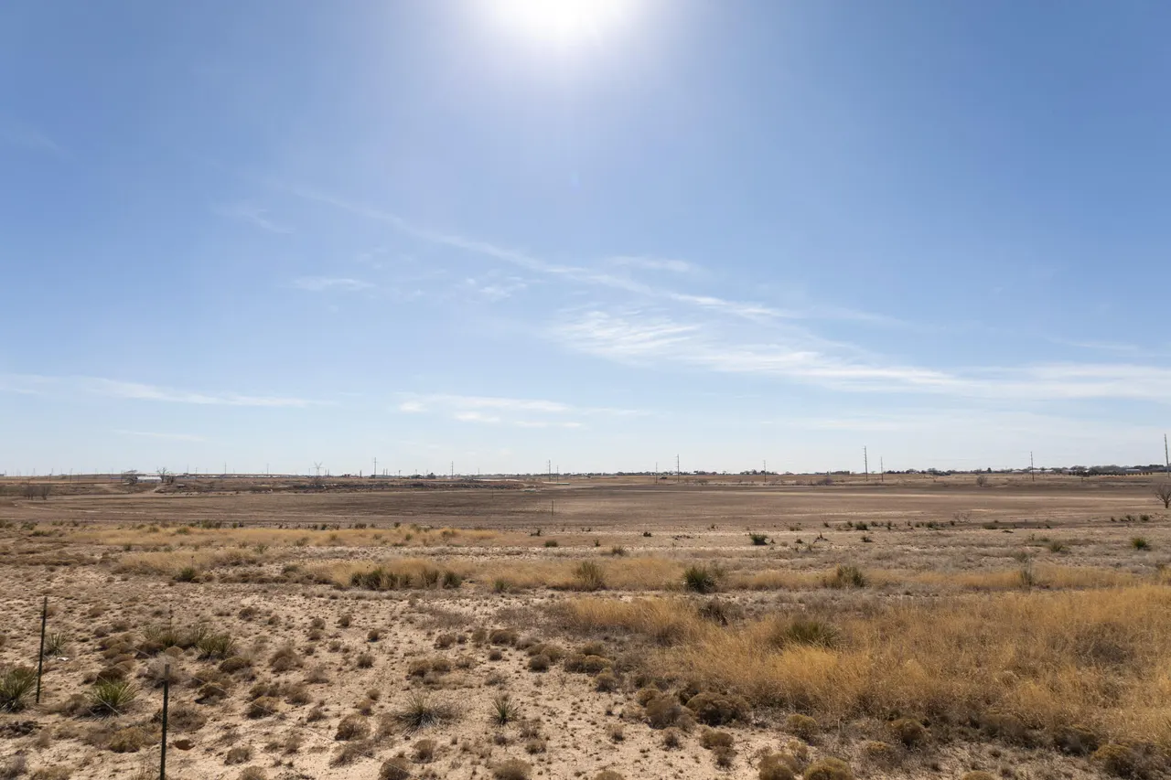 Photo 7 — 9501 N Avenue P, Lubbock, TX 79403