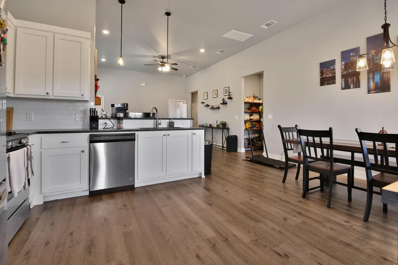 Photo 9 — 1711 Quincy Avenue, Lubbock, TX 79407