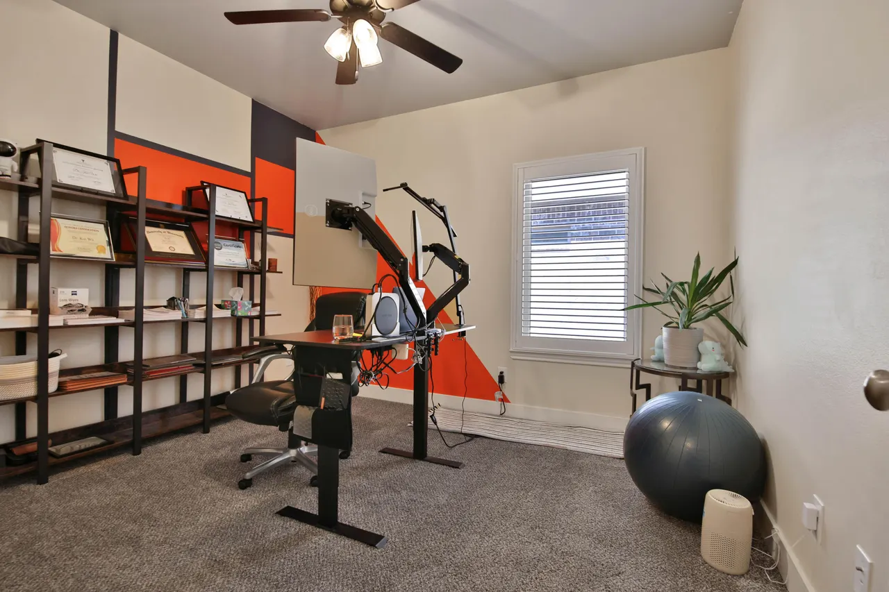 Photo 12 — 1711 Quincy Avenue, Lubbock, TX 79407